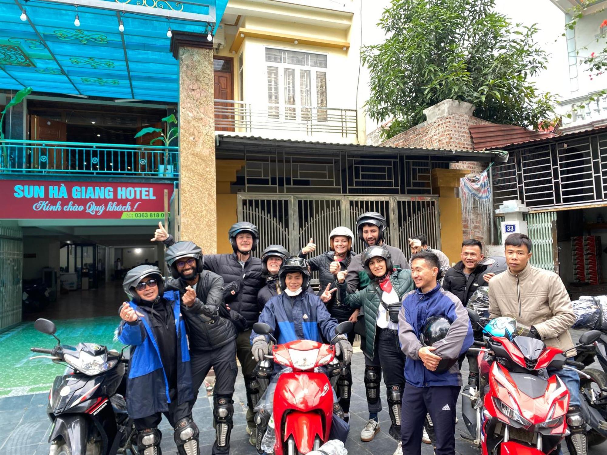 Sun Ha Giang Hotel-Tours-Motorbike Rental Exteriér fotografie